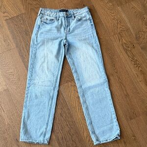 Aeropostale Light Wash Straight Leg Jeans